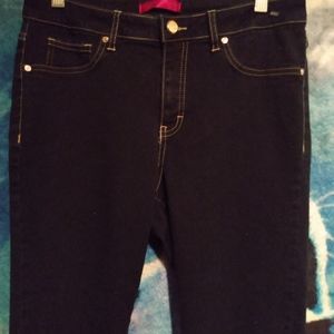 Jennifer Lopez size 10 skinny blue jeans